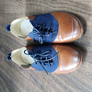 Schoolgirl oxfords